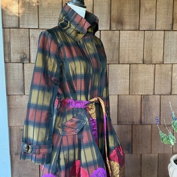 Samuel Dong Classic Bubble Dress Trench Coat in Plaid Floral Brocade  Small - Picture 5 of 11